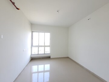 Room in 1 BHK Apartment at Puraniks City Reserva, Ghodbunder Road – for Rent