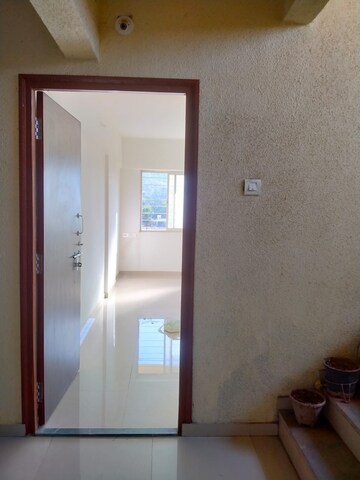 Room in 1 BHK Apartment at Puraniks City Reserva, Ghodbunder Road – for Rent