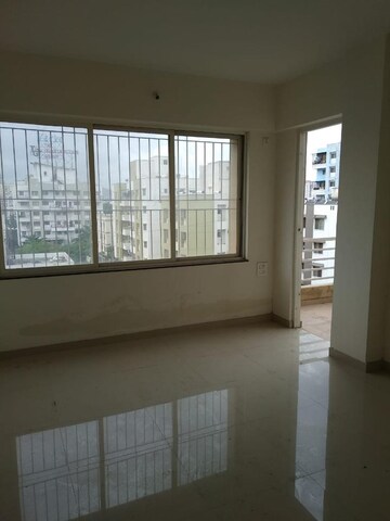 Room in 2 BHK Apartment at Kawade Patil Homewood, Wakad – for Rent