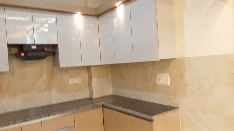Kitchen, mahavir enclave 1 3 Bedroom 900 Sq.Ft. Builder Floor In Mahavir Enclave 1 Delhi 8037499