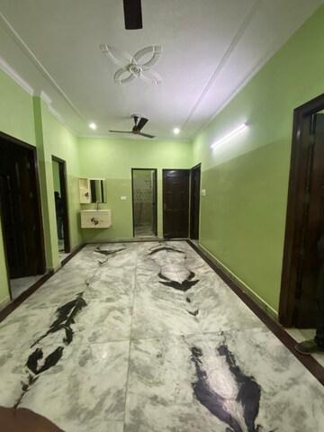 Master Bedroom in 2 BHK Independent House at Ansal Plaza Sector-23, Sector 23 – for Rent