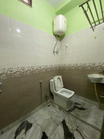 Bathroom in 2 BHK Independent House at Ansal Plaza Sector-23, Sector 23 – for Rent