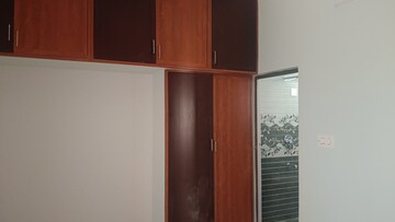 Furnished Amenities in 2 BHK Independent House at Bathlapalli – for Sale
