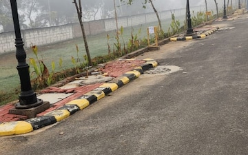 Plot For Sale in Amolik Aster Woods, Sector 98