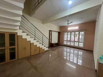 Room in 3 BHK Independent House at Harlur – for Rent