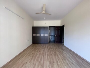 Room in 3 BHK Apartment at Sobha Classic, Harlur – for Rent
