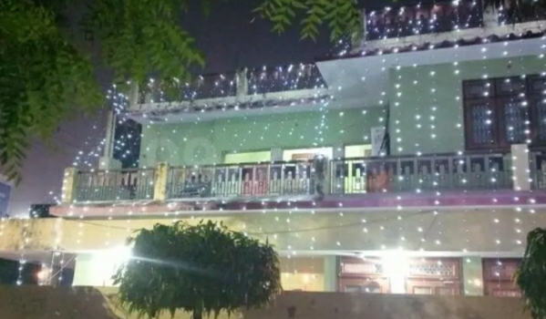 6+ BHK + Pooja Room,Servant Room Villa For Sale in Vivek Khand 1