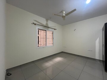 Room in 3 BHK Independent House at Hsr Layout – for Rent