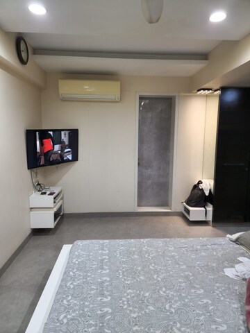 Bedroom in 3 BHK Apartment at Piramal Aranya, Byculla – for Sale