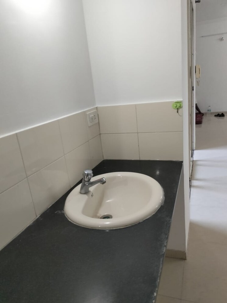 Bathroom, rachana-beverly-hills 3 Bedroom 1294 Sq.Ft. Apartment In Baner Pune 8037620