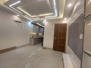 Living Room in 2.5 BHK Builder Floor at Shalimar Bagh – for Sale