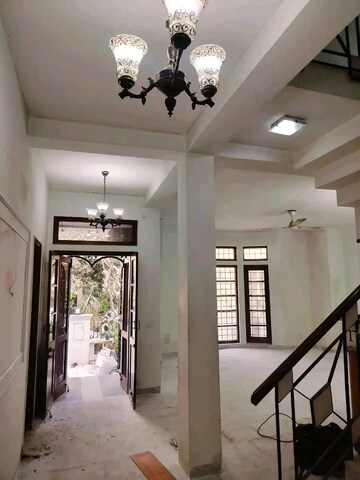 Kitchen in 3 BHK Builder Floor at Vipul World Floors, Sector 48 – for Rent