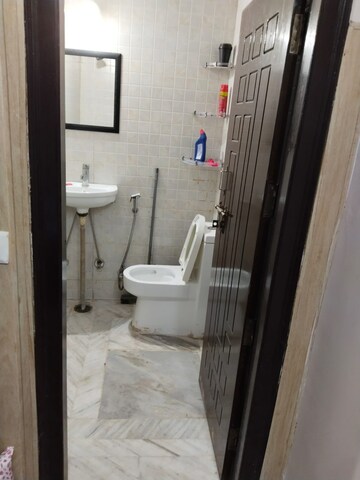 Balcony in 1 RK Independent House at Unitech Arcadia, South City 2 – for Rent