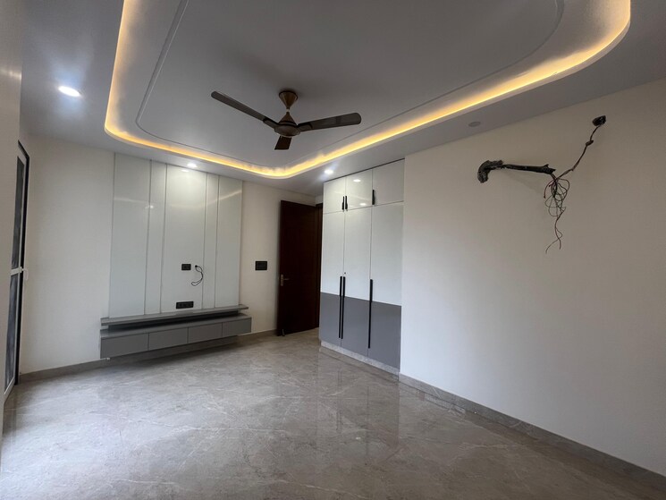 Room, shivalik colony 3 Bedroom 1800 Sq.Ft. Builder Floor In Shivalik Colony Delhi 8037692