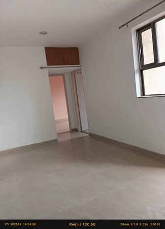 2 BHK Apartment For Rent in Unitech Uniworld Gardens 2 Sector 47 Gurgaon  8037705