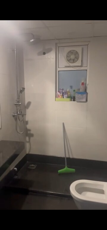Furnished Amenities in 3 BHK Apartment at Mahagun Moderne, Sector 78 – for Rent