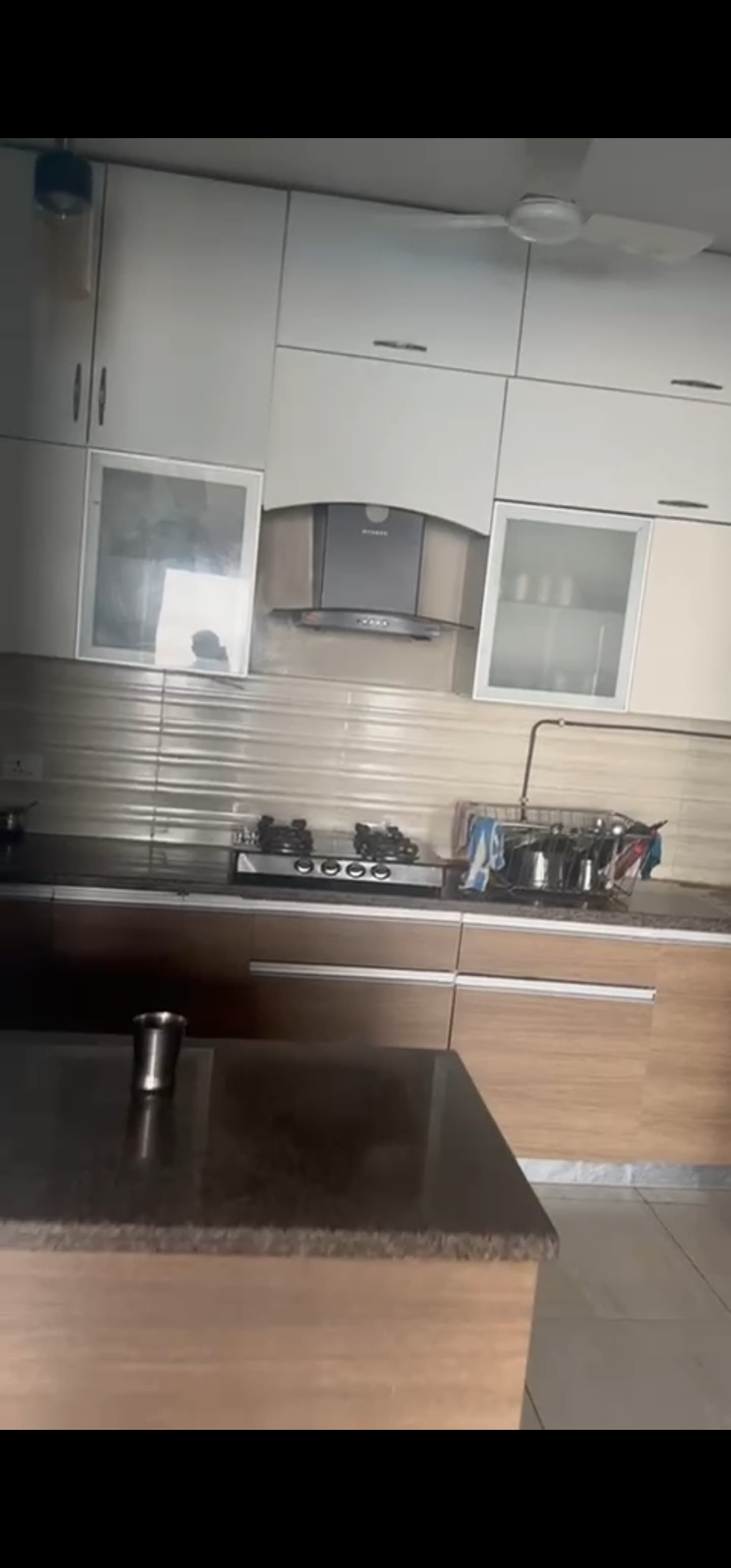 2.5 BHK + Study Room Apartment For Sale in Mahagun Moderne