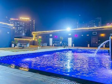 Swimming Pool in 3 BHK Apartment at Prateek Stylome, Sector 45 – for Rent