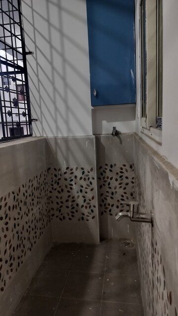 Bathroom in 2 BHK Apartment at Narsingi – for Rent
