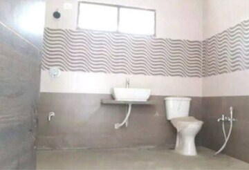 Attached Bathroom in 4 BHK Villa at Chandkheda – for Rent