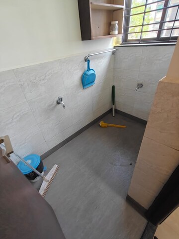 Furnished Amenities in 3 BHK Apartment at Pratap Nagar – for Rent