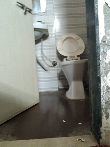 Bathroom in 2 BHK Apartment at Chandkheda – for Rent