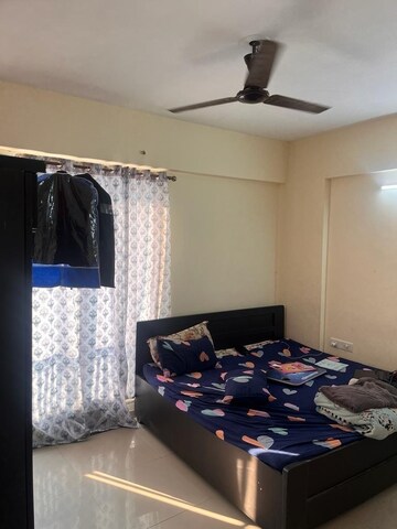 Bedroom in 2 BHK Apartment at Chandkheda – for Rent