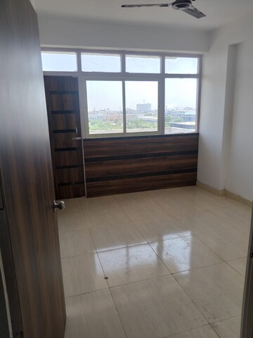 Room in 3 BHK Apartment at Sarvome Shree Homes, Sector 45 – for Rent