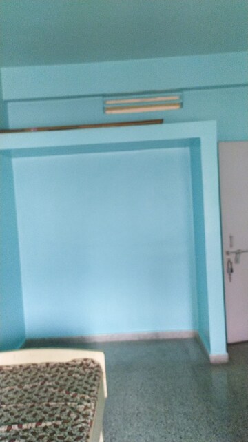 Room in 2 BHK Apartment at Green Field Apartment, Kothrud – for Rent
