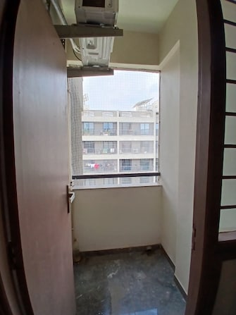 2 BHK Apartment For Rent in Tragad Ahmedabad  8038055