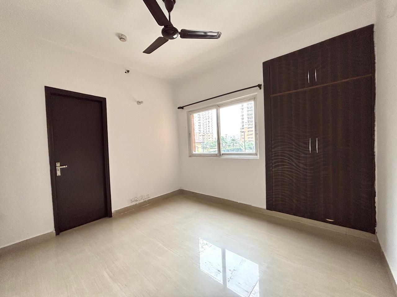 2 BHK Apartment For Sale in CRC Sublimis
