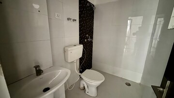 Master Bedroom in 2.5 BHK Apartment at Geotech Pristine Avenue, Sector 16c Greater Noida – for Sale