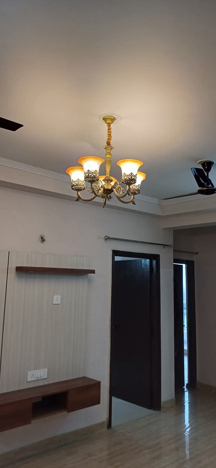 3 BHK + Servant Room,Study Room Apartment For Sale in Vipul Greens