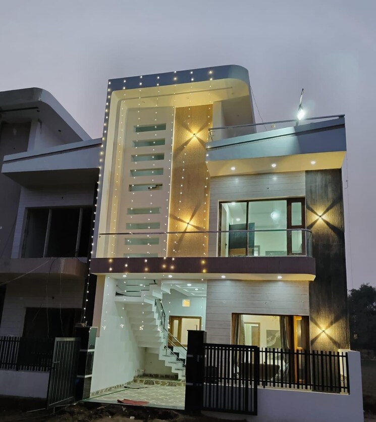 Exterior View, kharar road 4 Bedroom 125 Sq.Yd. Independent House In Kharar Road Mohali 8038116