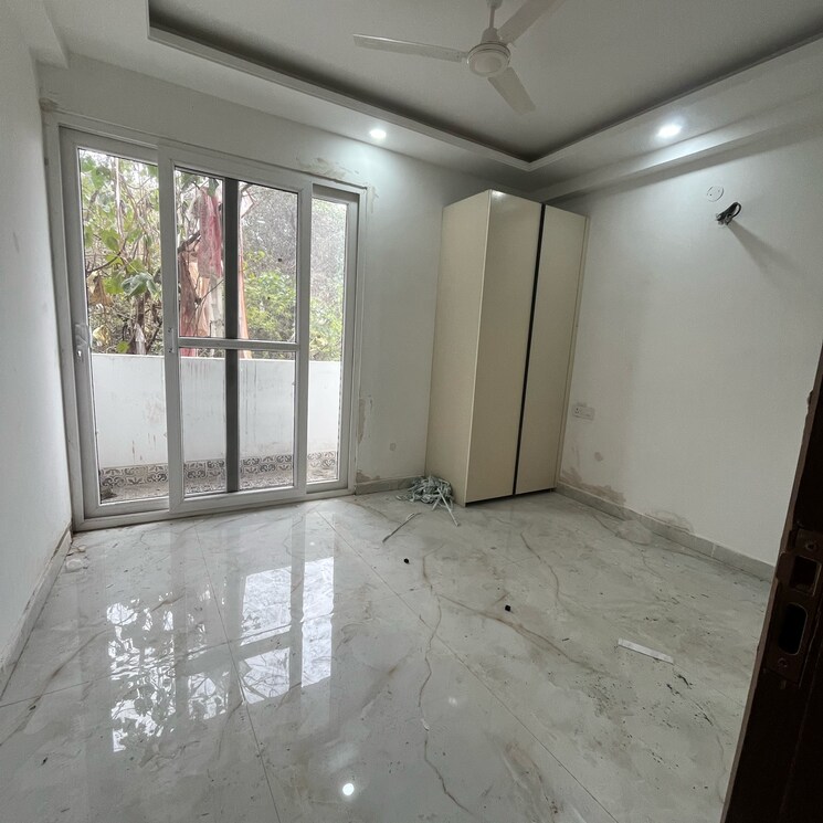 Room, risland-sky-mansion 3 Bedroom 1200 Sq.Ft. Builder Floor In Chattarpur Delhi 8038131