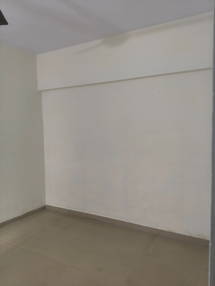 Room, vihang-hills 2 Bedroom 650 Sq.Ft. Apartment In Ghodbunder Road Thane 8038141