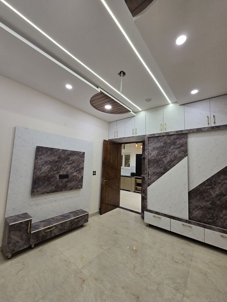 Room, sector 123 4 Bedroom 125 Sq.Yd. Independent House In Sector 123 Mohali 8038160