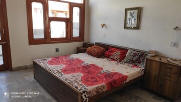 Bedroom in 2 BHK Independent House at Sector 15 – for Rent