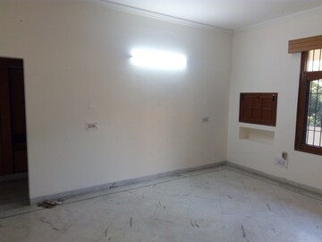 Room in 3 BHK Independent House at Sector 12 Panchkula – for Rent