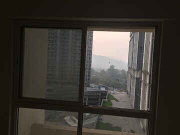 1.5 BHK Apartment For Rent in Godrej Emerald, Ghodbunder Road