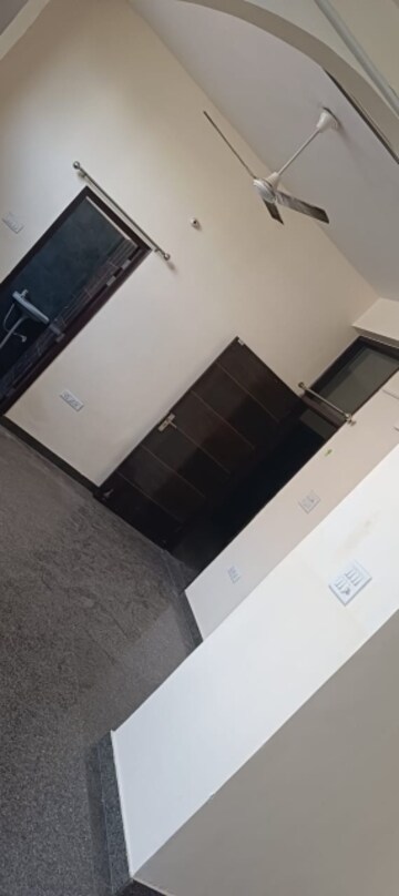  Warehouse For Rent in Sector 3