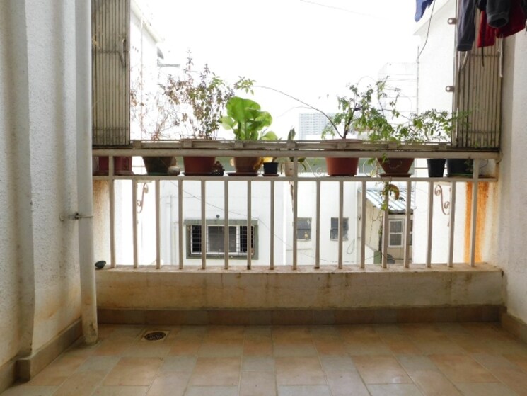 Balcony, karve nagar 3 Bedroom 1350 Sq.Ft. Builder Floor In Karve Nagar Pune 8038278