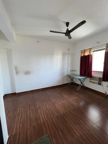 Room in 2.5 BHK Apartment at Lodha Palava City, Dombivli East – for Rent