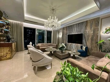 Living Room in 4 BHK Apartment at Raiaskaran Parthenon, Andheri West – for Sale