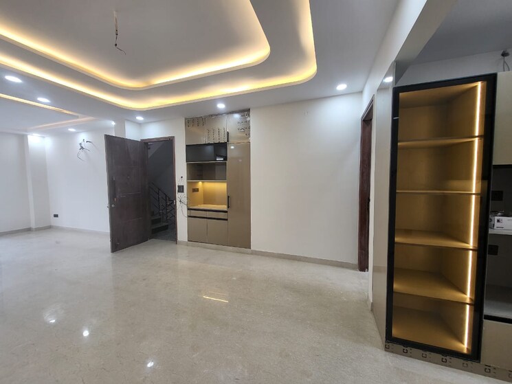 Master Bedroom, sushant-lok-3 3 Bedroom 204 Sq.Yd. Builder Floor In Sector 57 Gurgaon 8038290