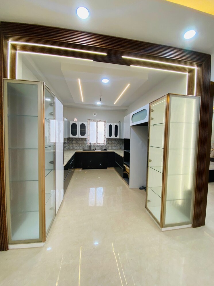 undefined, puri-aman-vilas 4 Bedroom 303 Sq.Yd. Builder Floor In Sector 89 Faridabad 8038326