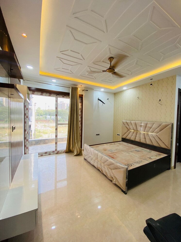 Living Room, puri-aman-vilas 4 Bedroom 303 Sq.Yd. Builder Floor In Sector 89 Faridabad 8038326