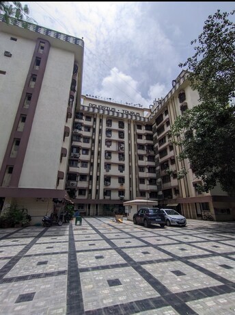 2 BHK Apartment For Rent in Aquarius Taurus Apartments Malad West Mumbai  8038368