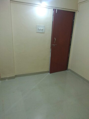 Room in 2 BHK Apartment at Nerul – for Rent
