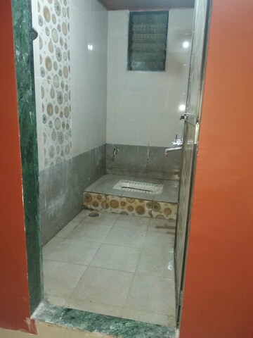 Attached Bathroom in 2 BHK Apartment at Nerul – for Rent